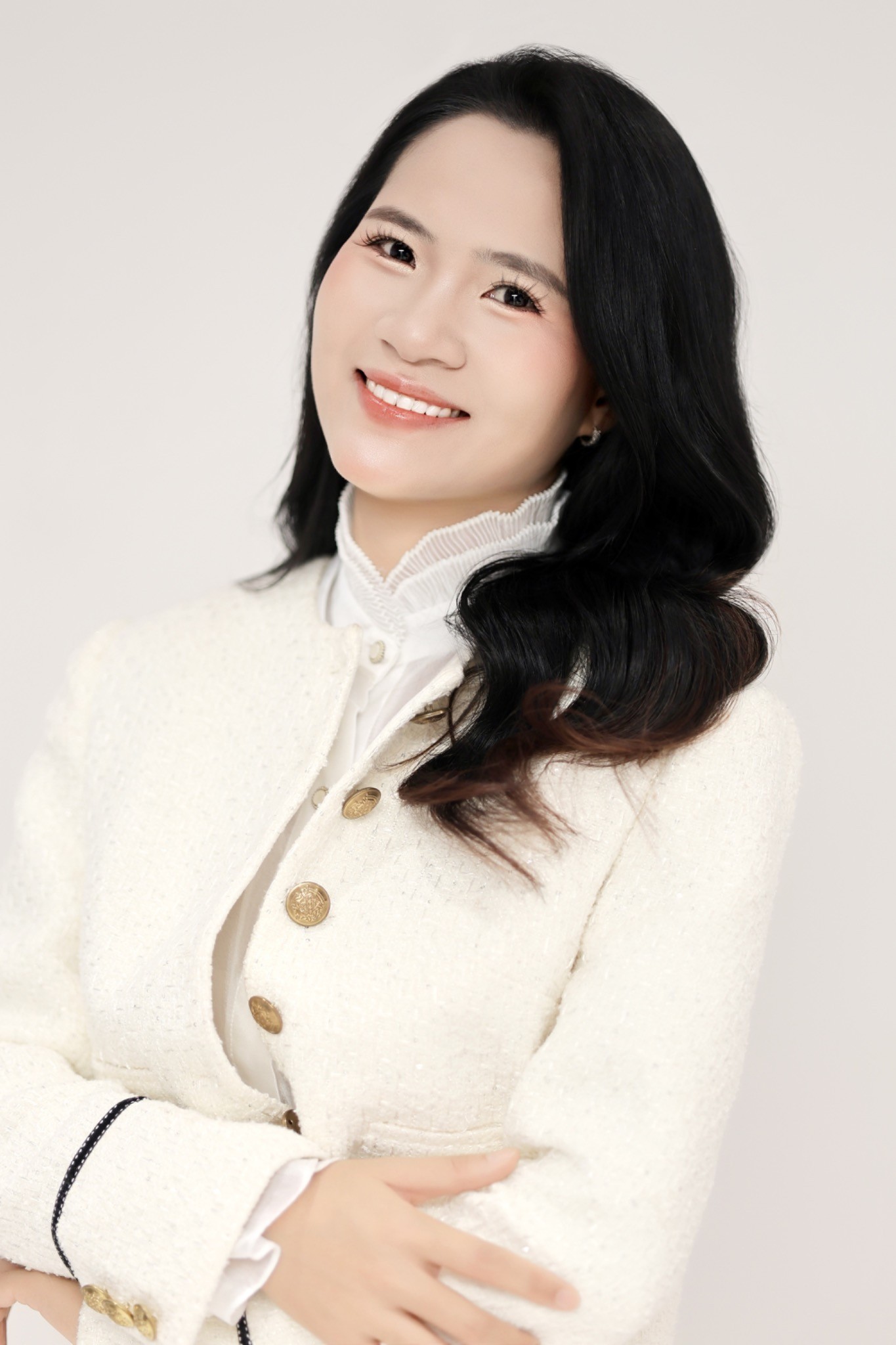 Portrait of Michelle Ngoc Nguyen, Founder and Managing Director of VIETORB